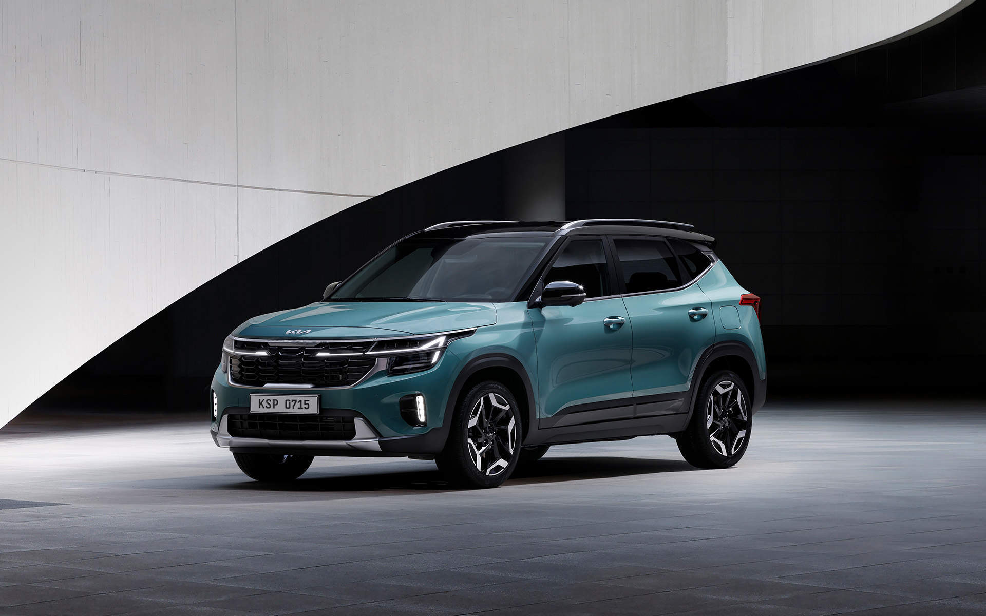 [2025] Kia Seltos Review: An Affordable Feature-Packed Mid-Size SUV