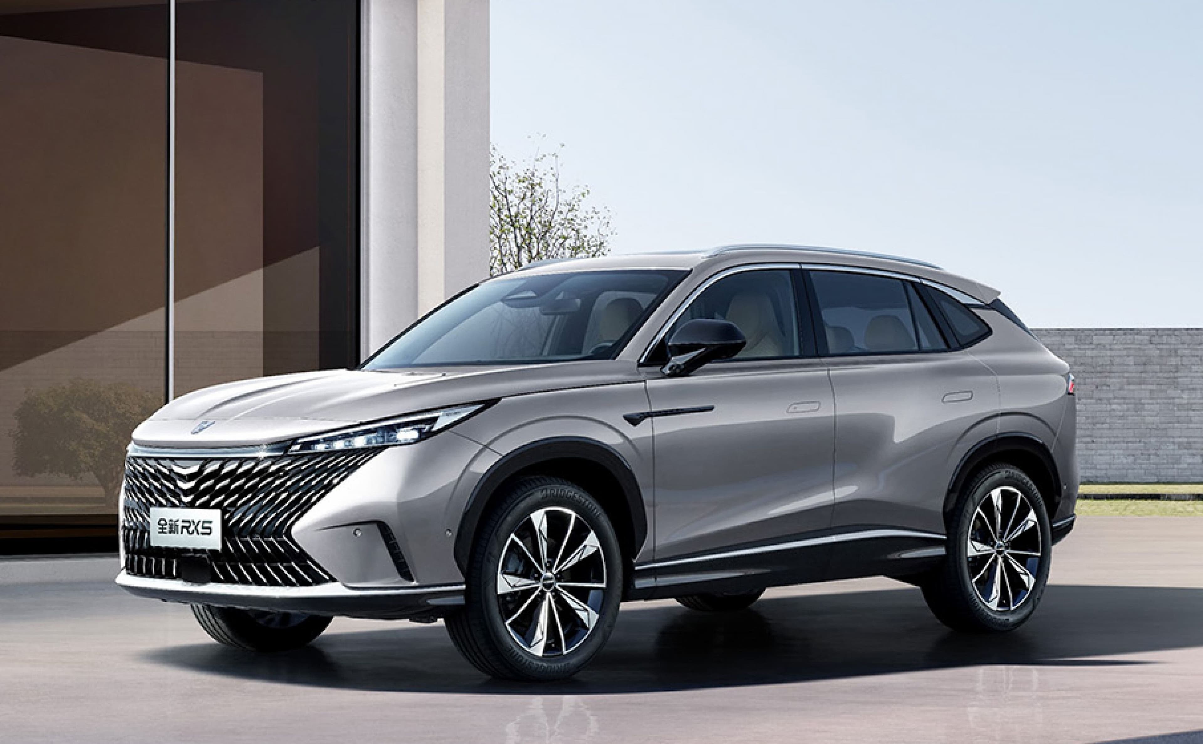 2025 MG HS Launched in the UAE; Know Design & Features