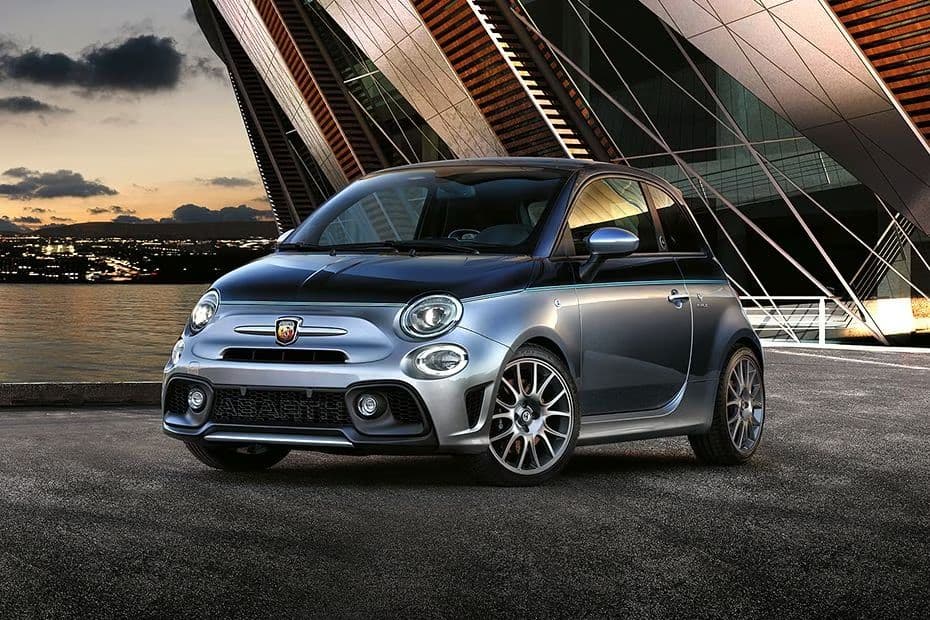 Abarth 695 Left Side View 
