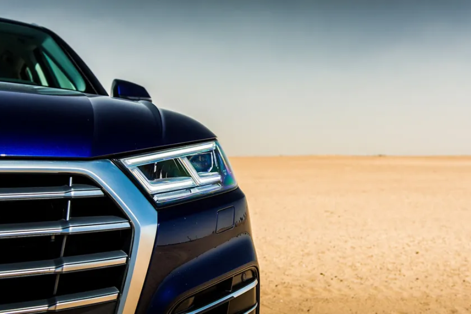 Audi Q5 Headlight