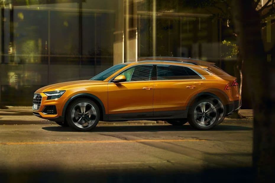 Audi Q8 Left Side View