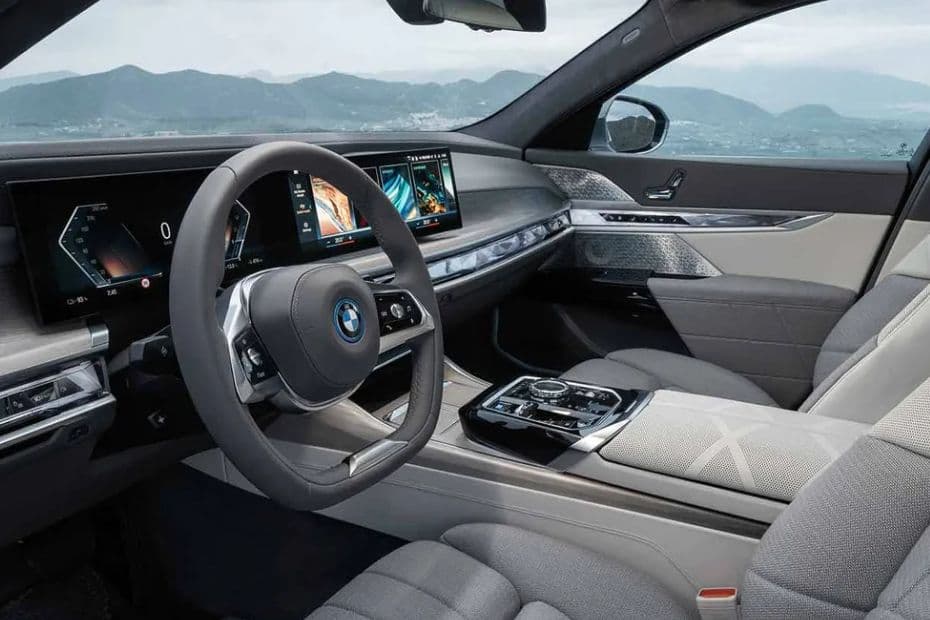 BMW 7 Series Dashboard