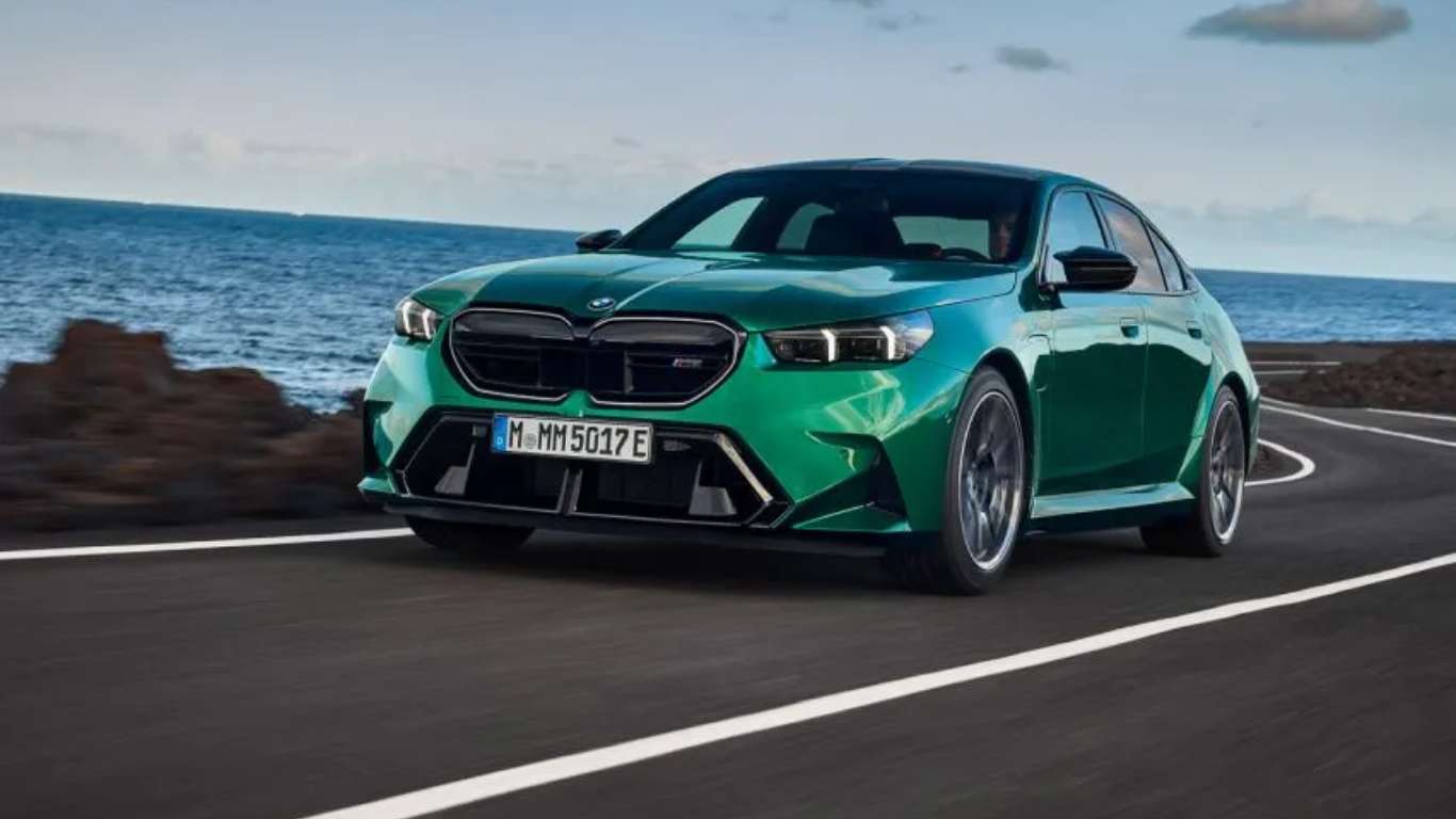 BMW Unveils The 2025 M5, Featuring A V8 Plug-In Hybrid Engine