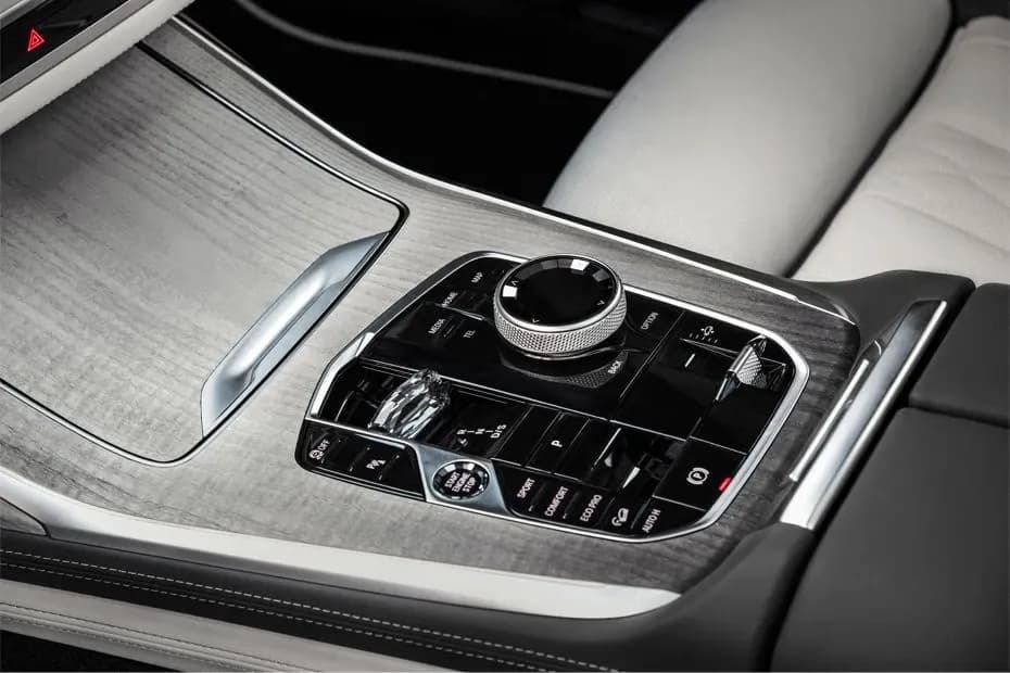 BMW X7 Center Controls
