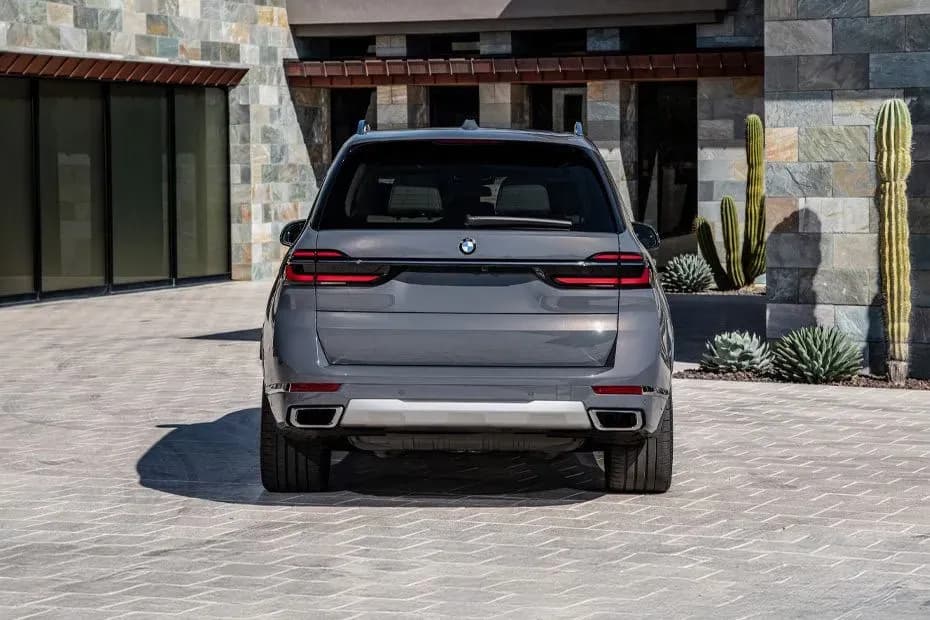BMW X7 Rear View