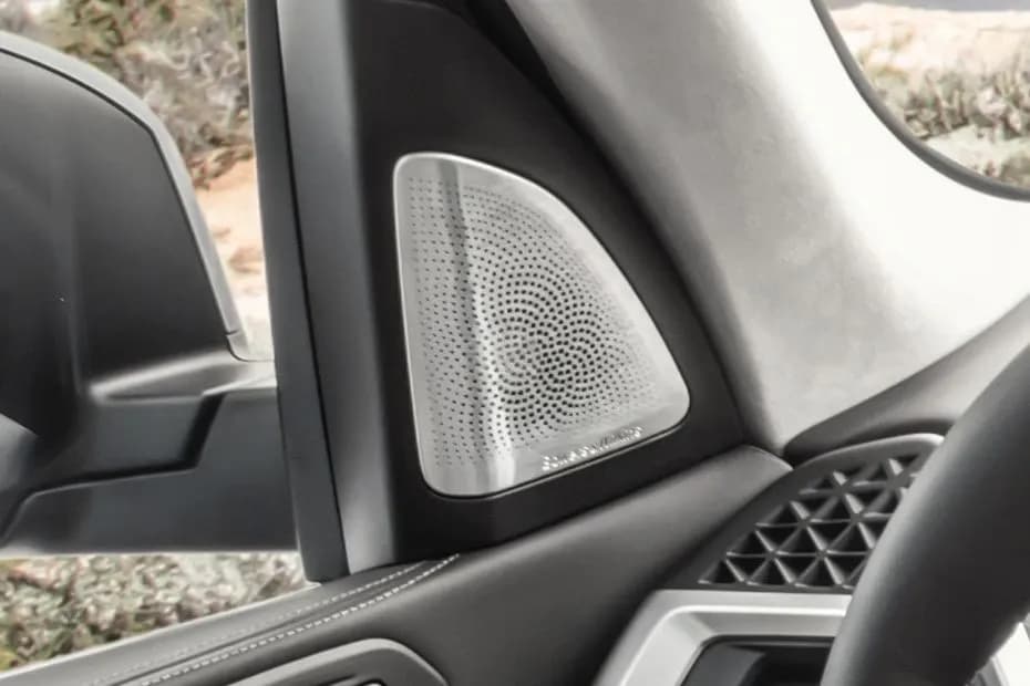 BMW X7 Speaker