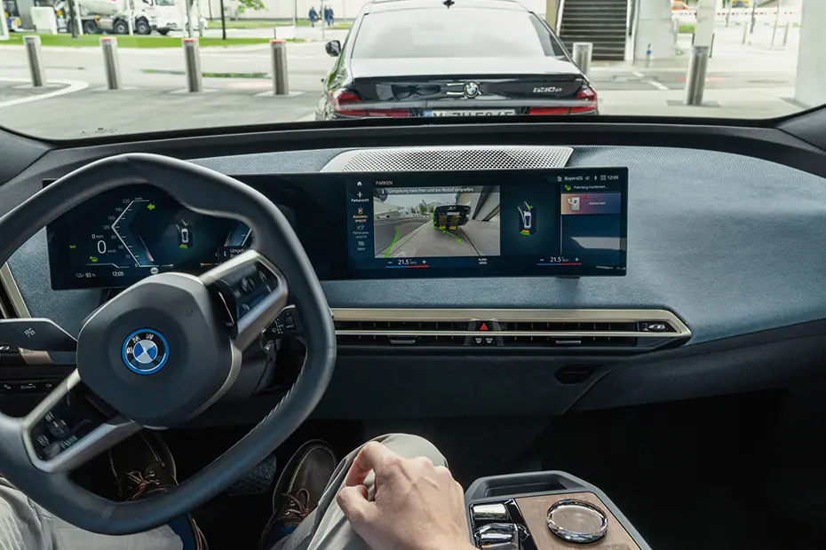 BMW IX Infotainment System