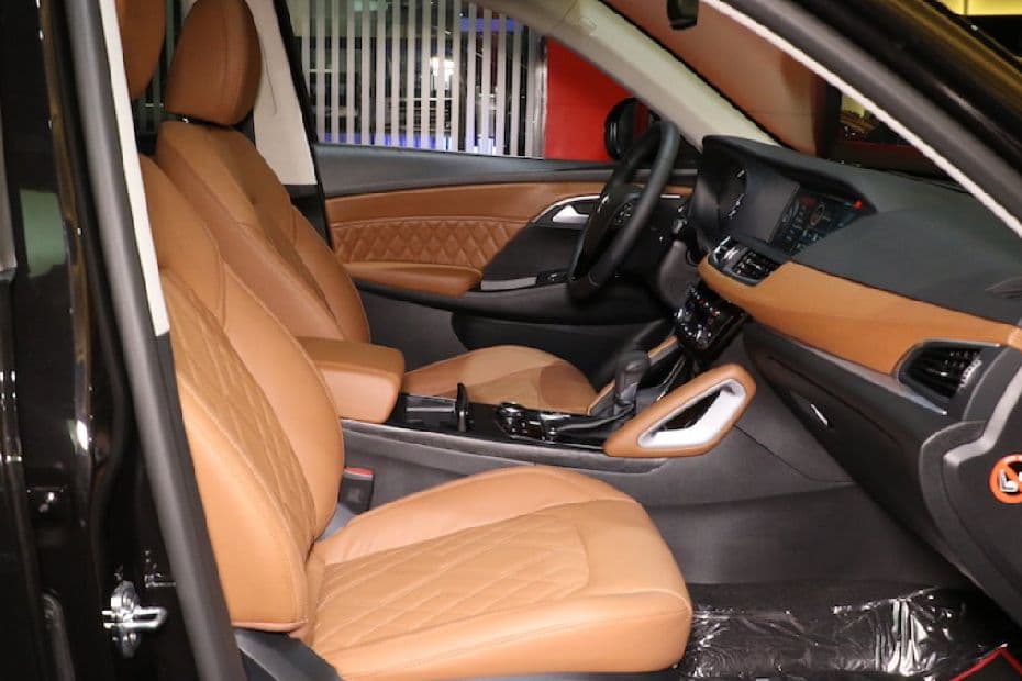 Borgward BX7 Front Seat