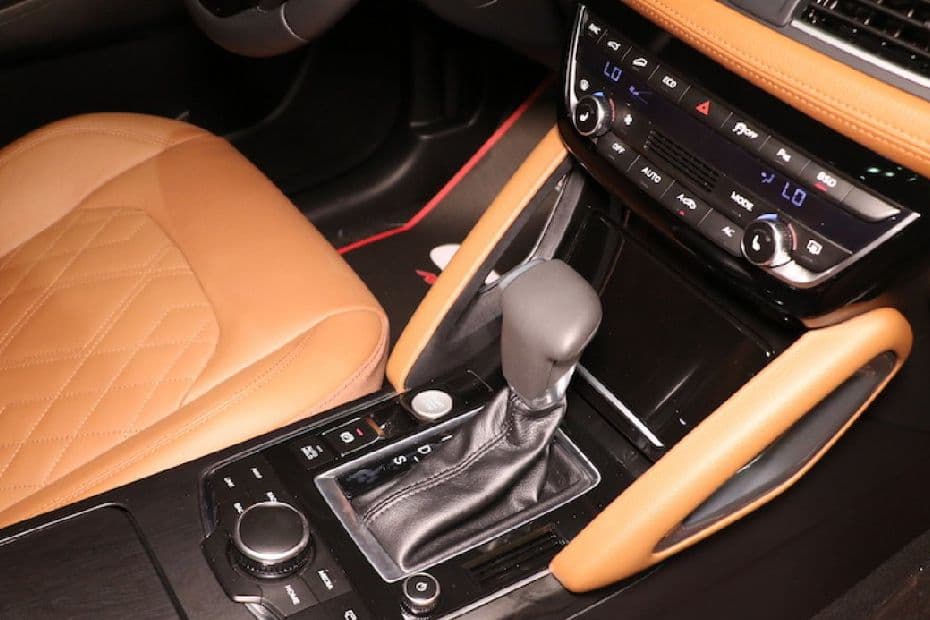 Borgward BX7 Gear Shifter