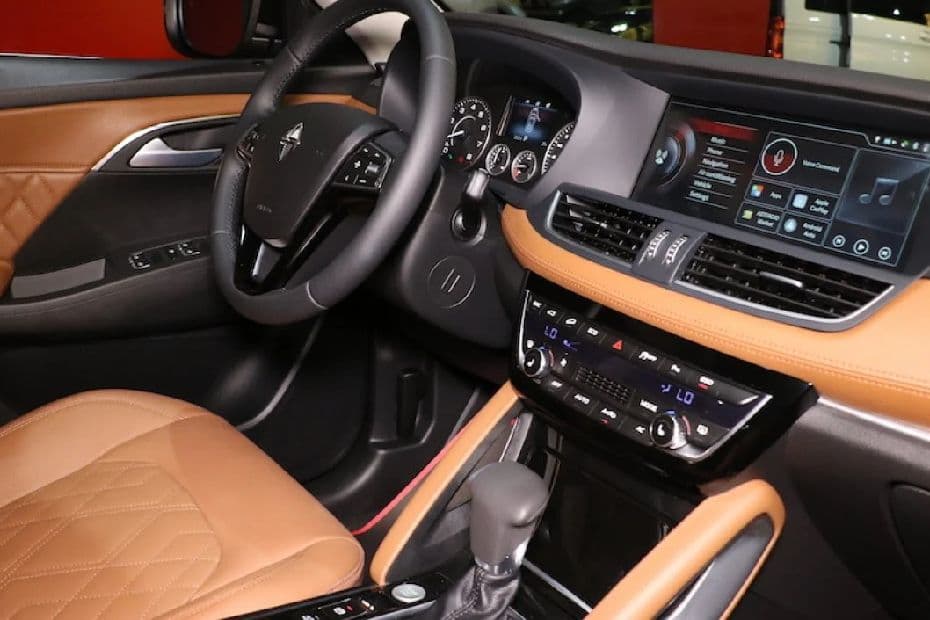 Borgward BX7 Music System