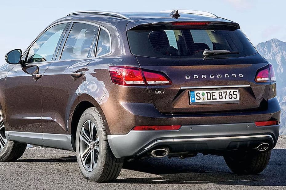 Borgward BX7 TS Back View