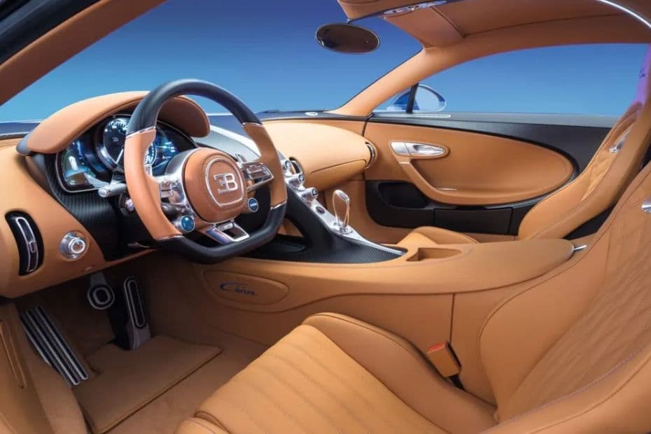 Bugatti Chiron Seat Side View