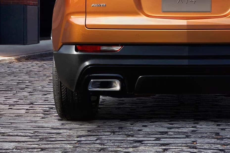 Cadillac XT4 Exhaust Pipe