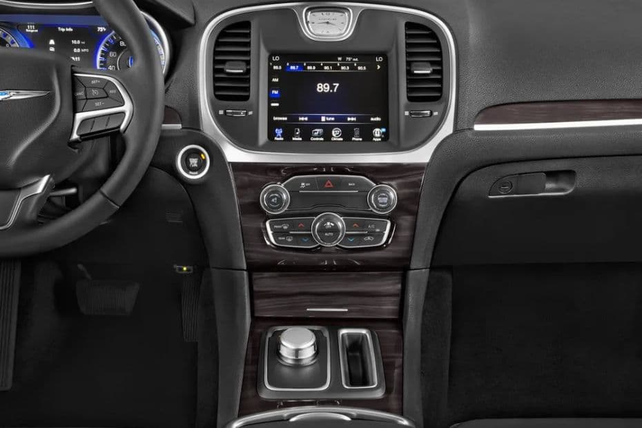 Chrysler 300 Infotainment System