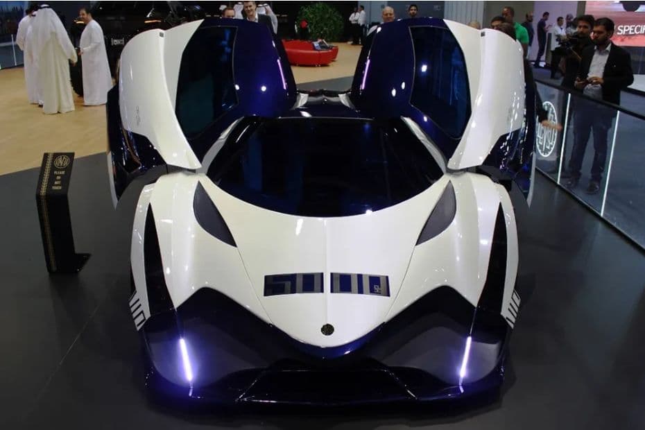 Devel Sixteen Front Look View