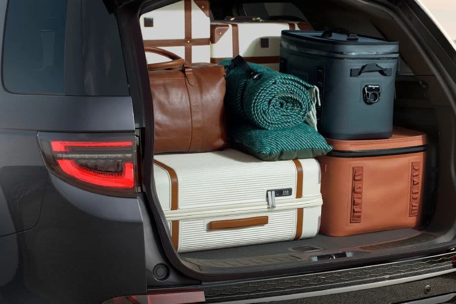 Land Rover Discovery Sport Boot Space