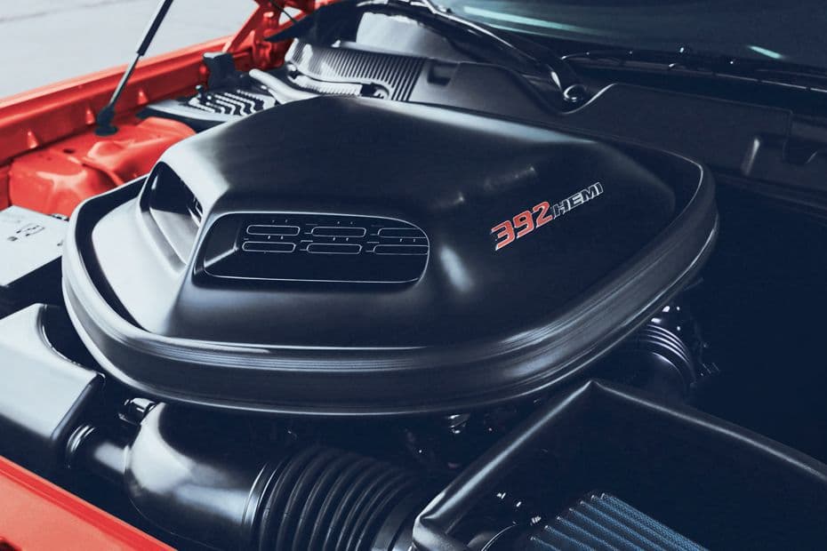 Dodge Challenger Engine