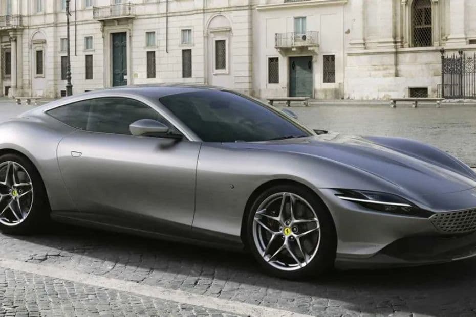 Ferrari Roma Right Side View