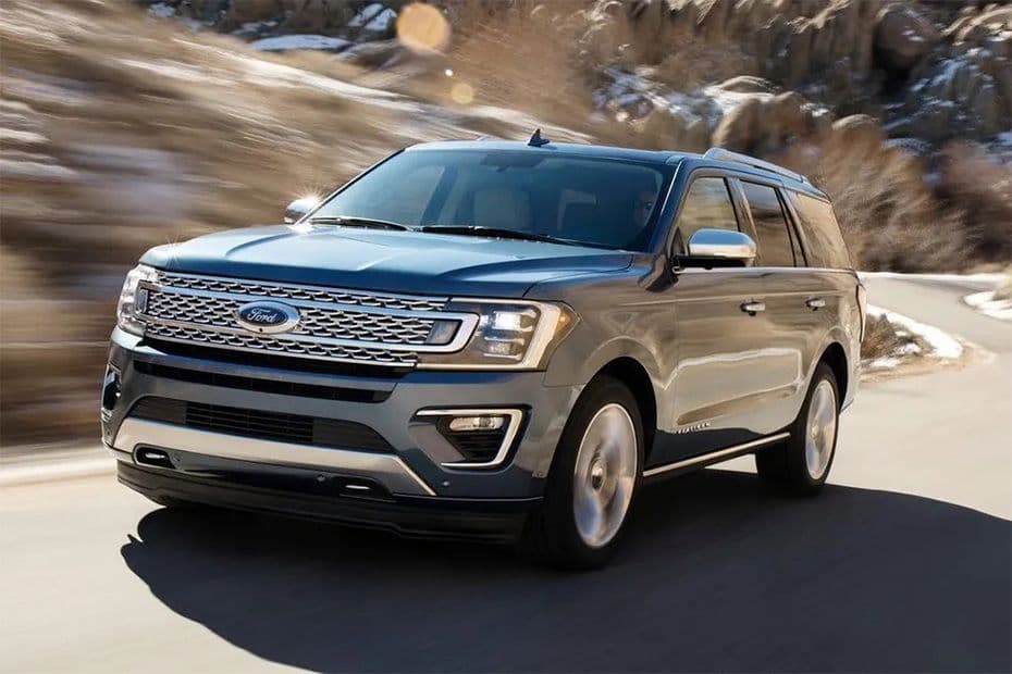 Ford Expedition Front Side View 