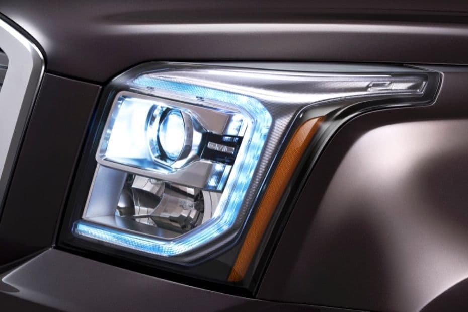 GMC Yukon Denali Headlight