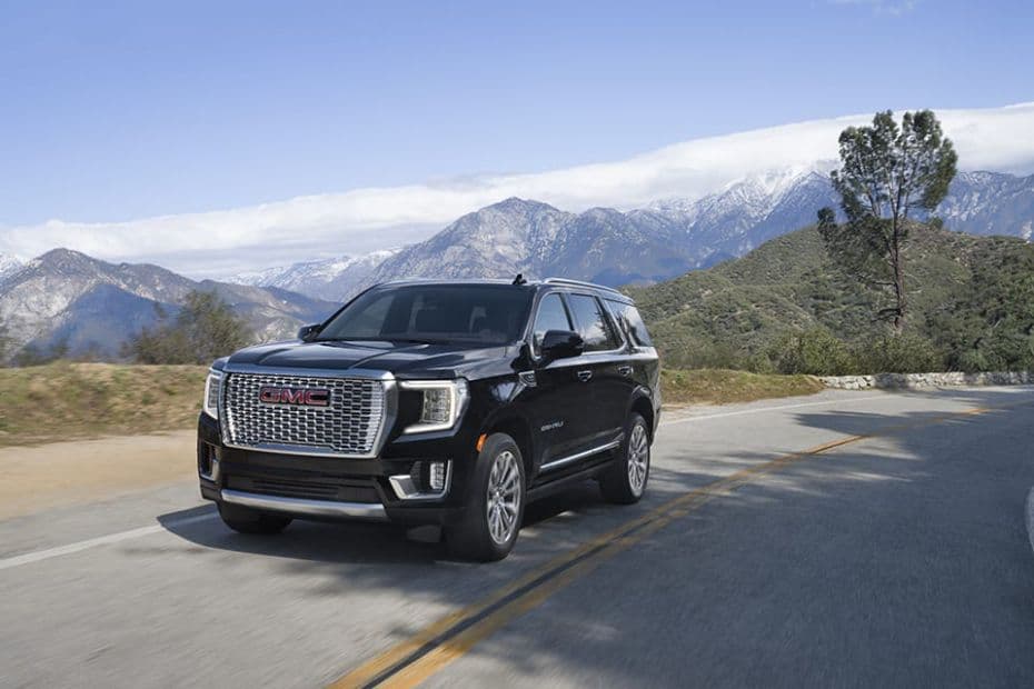 GMC Yukon Denali Left Side View