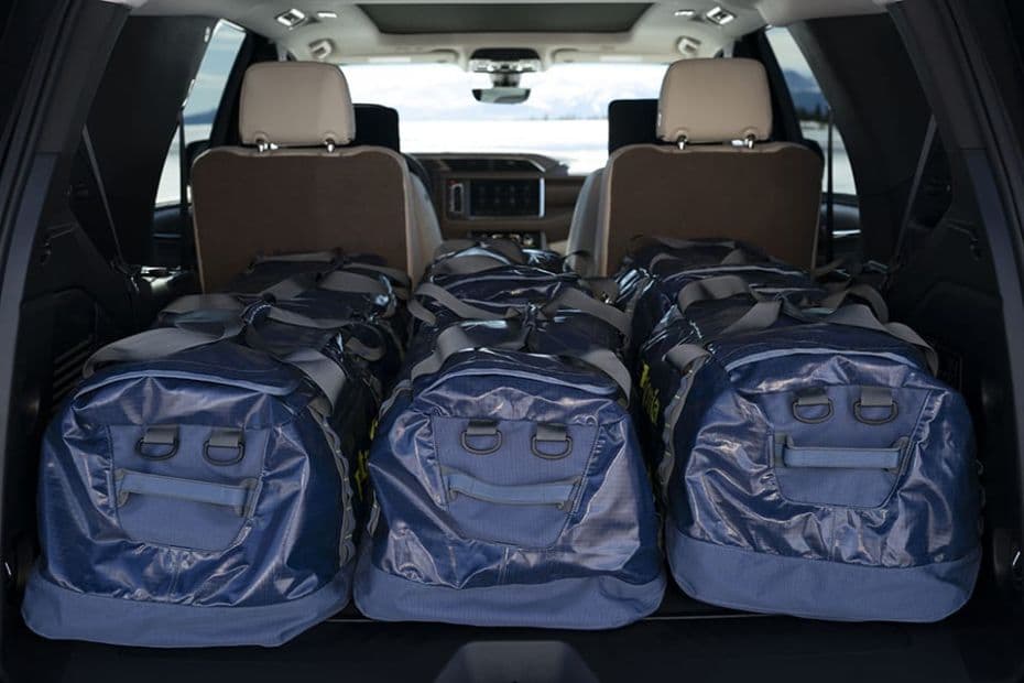 GMC Yukon Denali Space