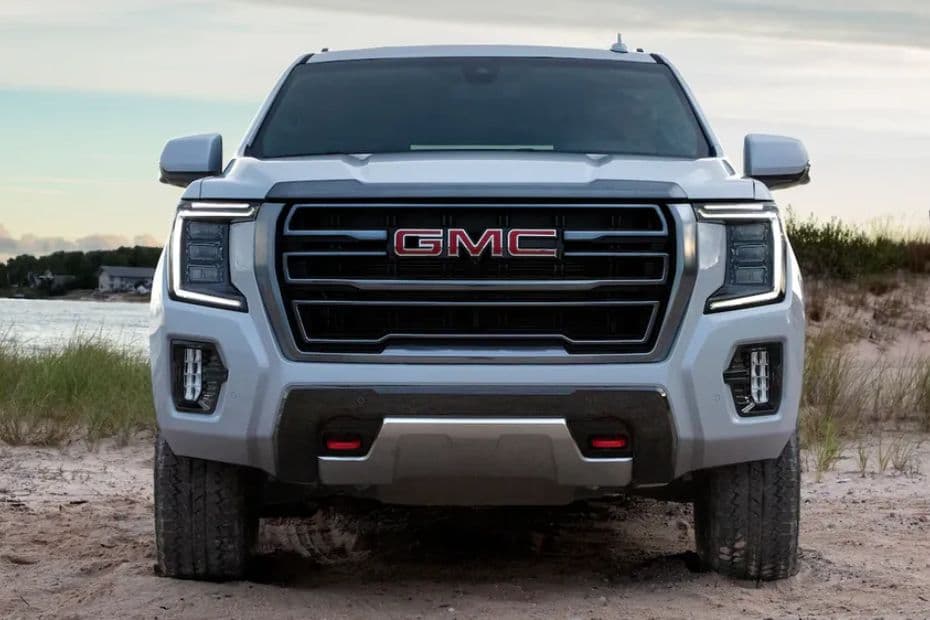GMC Yukon XL Front View