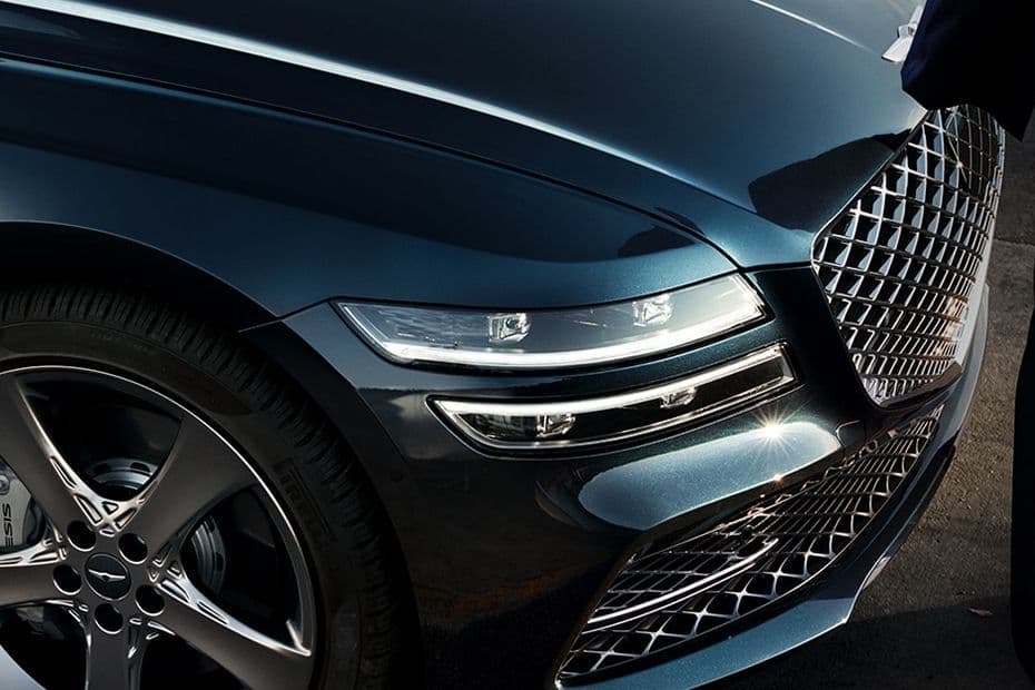 Genesis G80 Headlight
