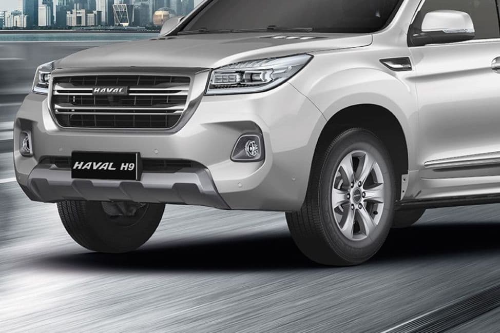 Haval H9 Left Side Front View