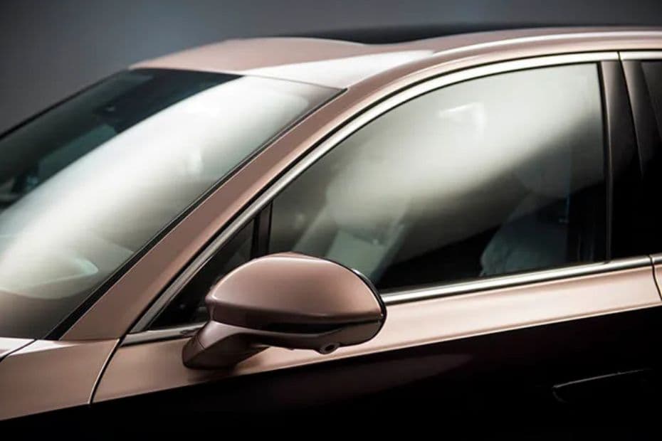 Hongqi H9 Exterior Image 