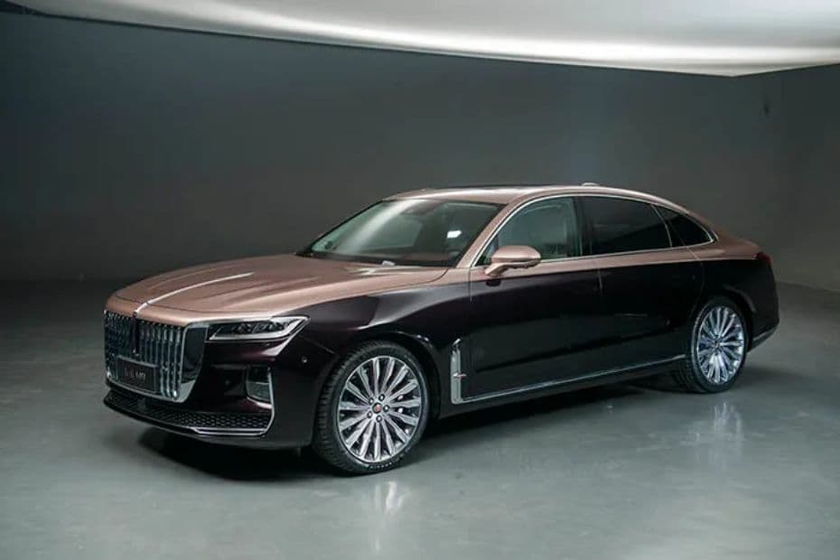 Hongqi H9 Left Side Front View