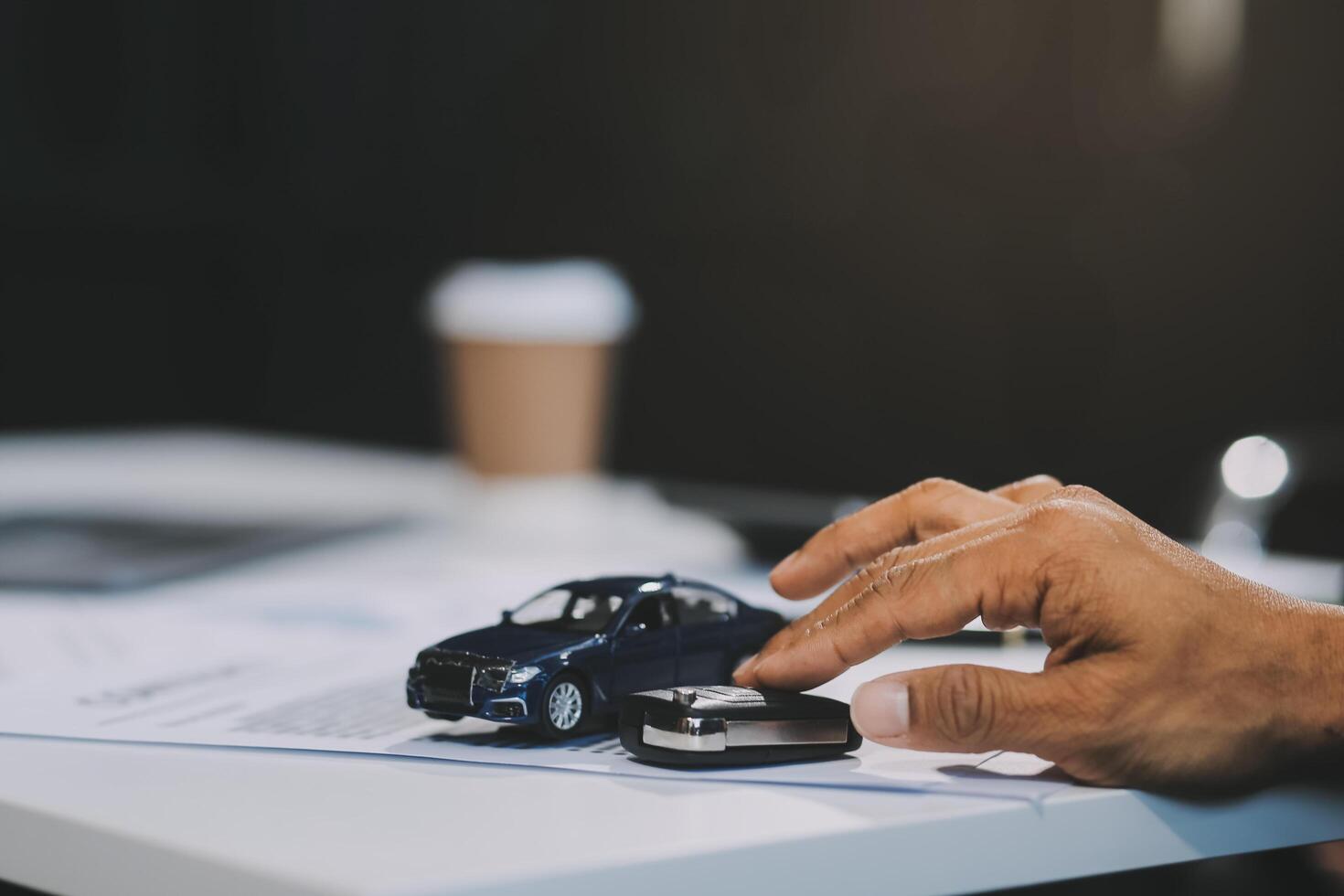 How to Sell a Car in the UAE? [5 Step Process]