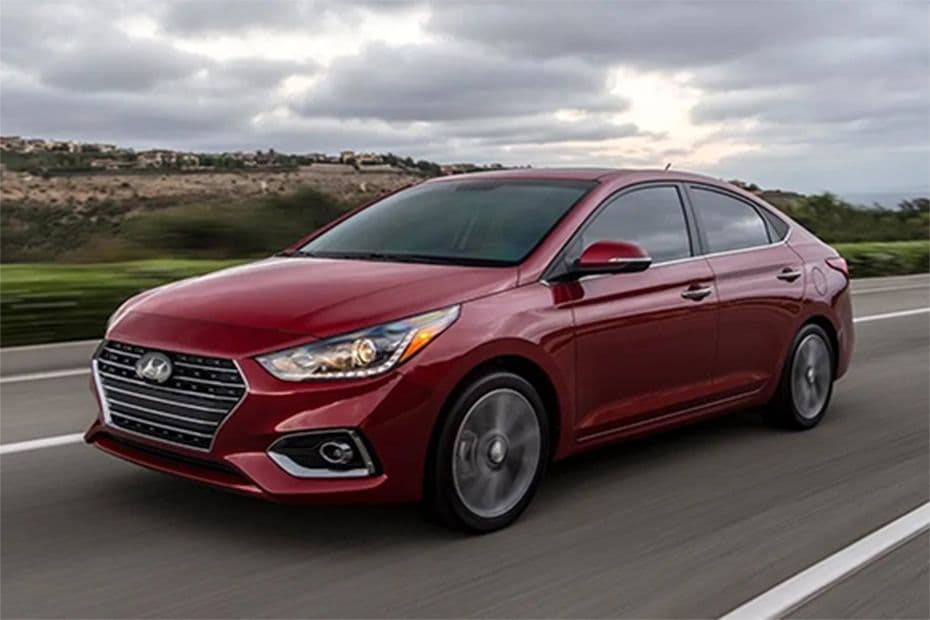 Hyundai Accent Front Side View