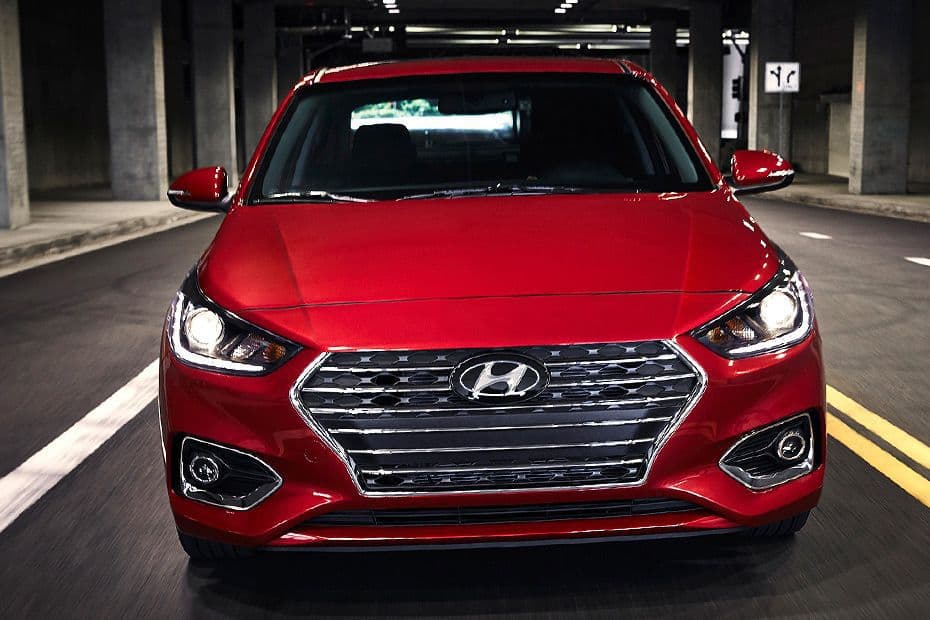 Hyundai Accent Front View