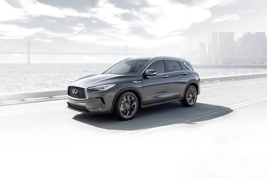 Infiniti QX50 Left Side View