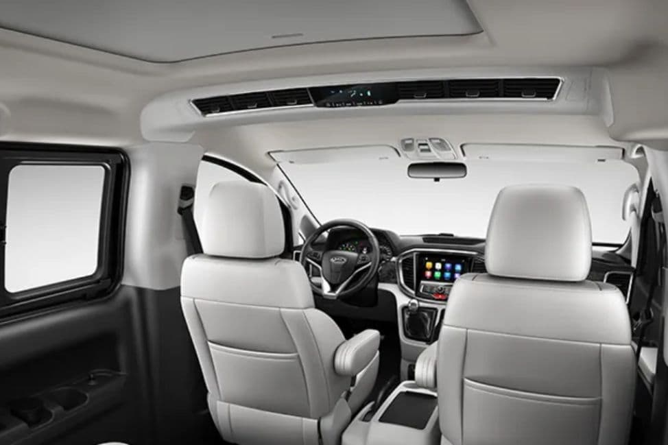 JAC M4 Interior Image