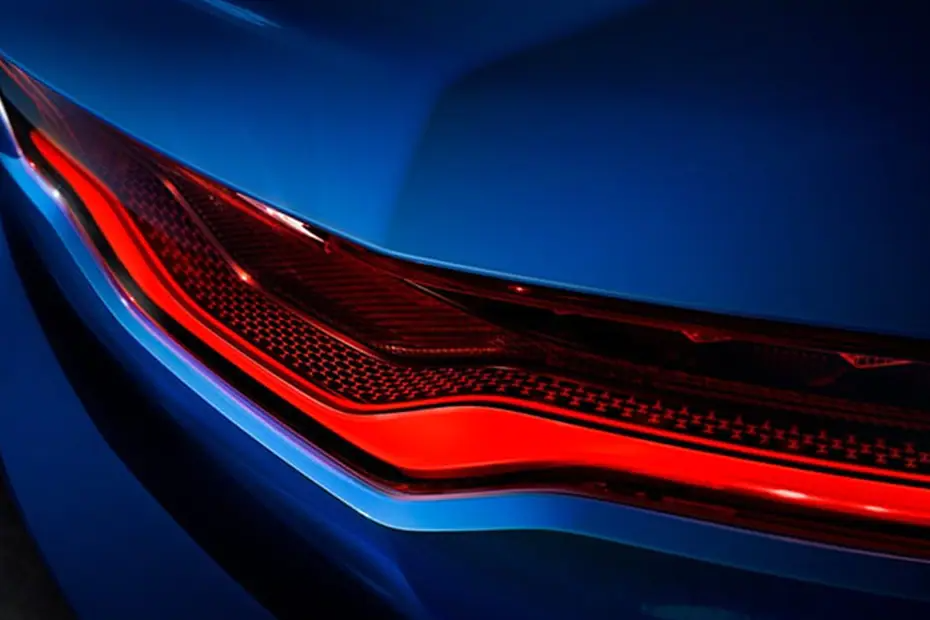 Jaguar-F-Type Coupe Taillight