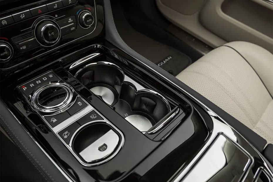 Jaguar Xj Cup Holder