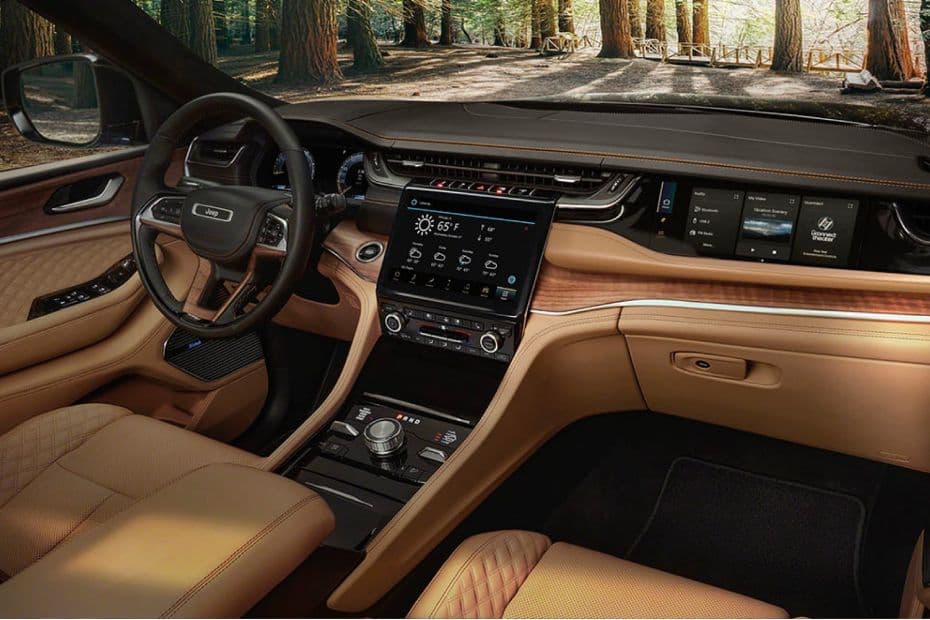 Jeep Grand Cherokee Dashboard