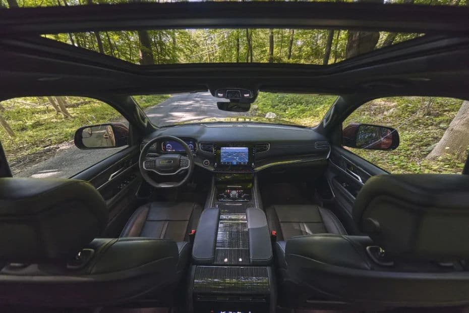 Jeep Grand Wagoneer Dashboard