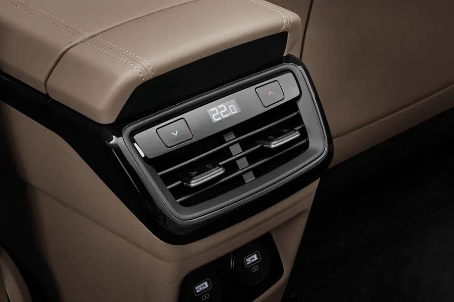 Kia K8 Rear AC Vent