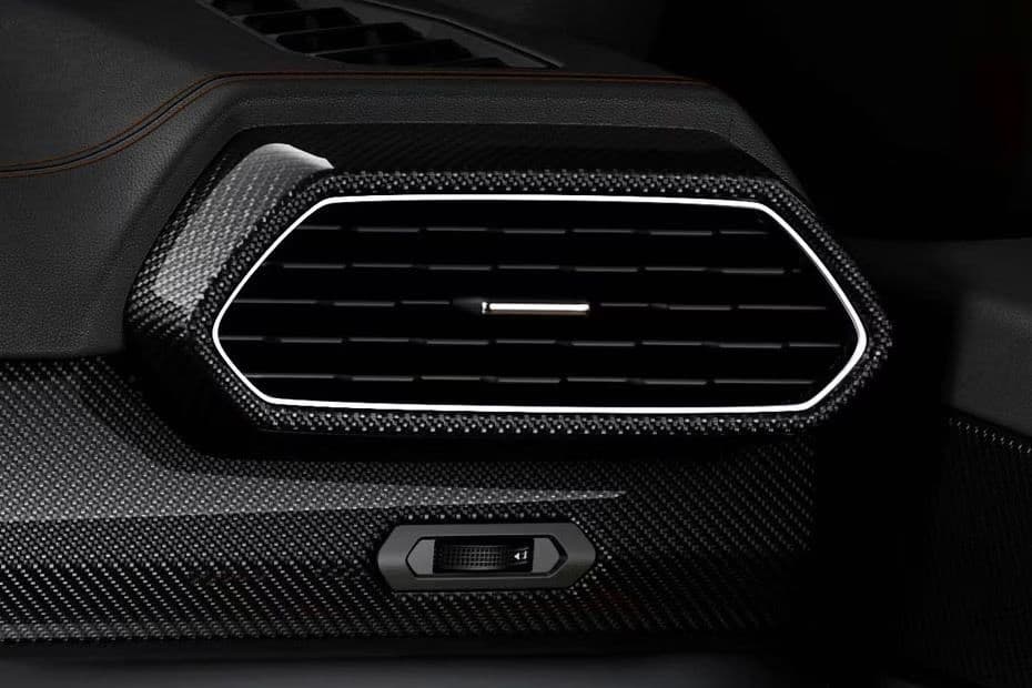 Lamborghini Urus AC Vent