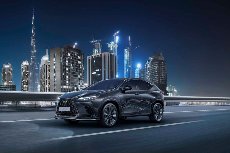 Lexus NX Left Side View