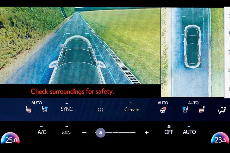 Lexus NX Panaromic View Monitor