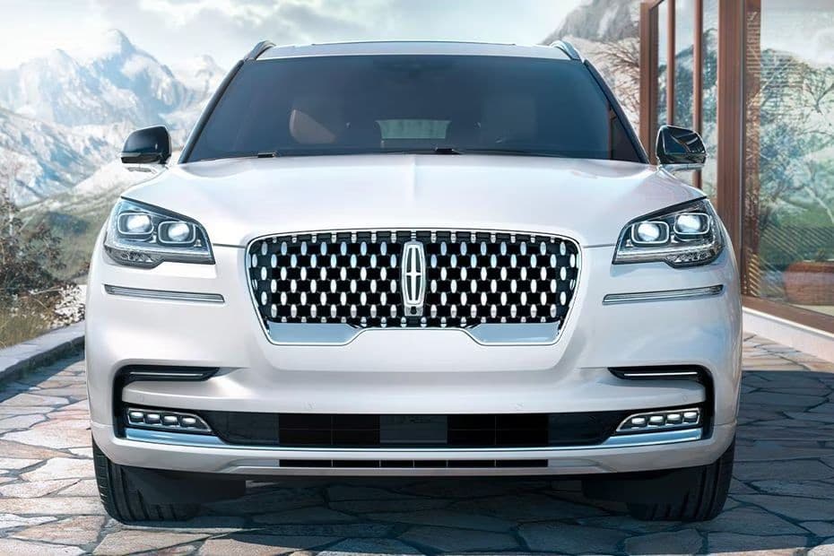 Lincoln Aviator Front View