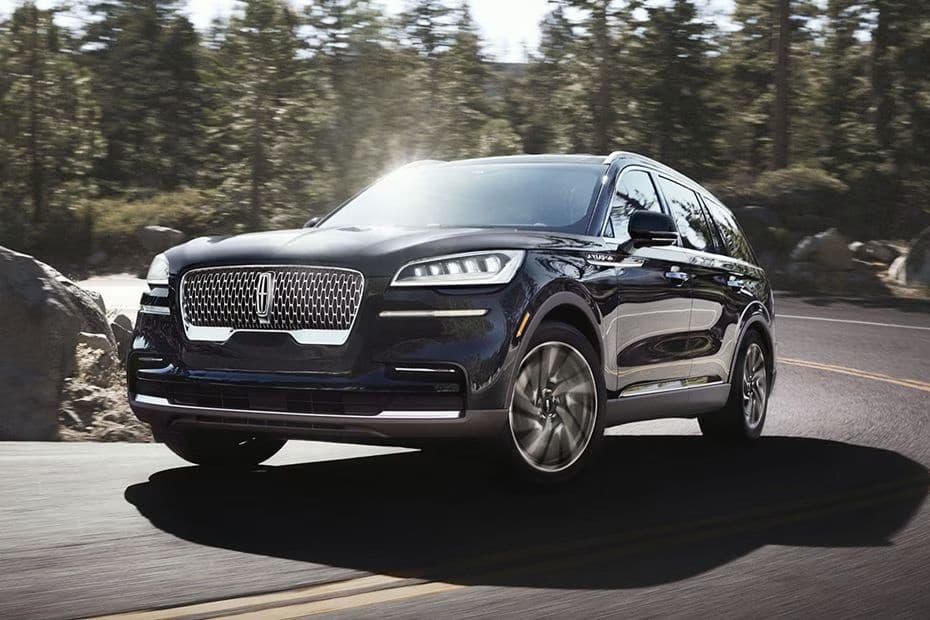 Lincoln Aviator Left Side View