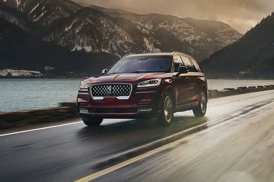 Lincoln Aviator Left Side View