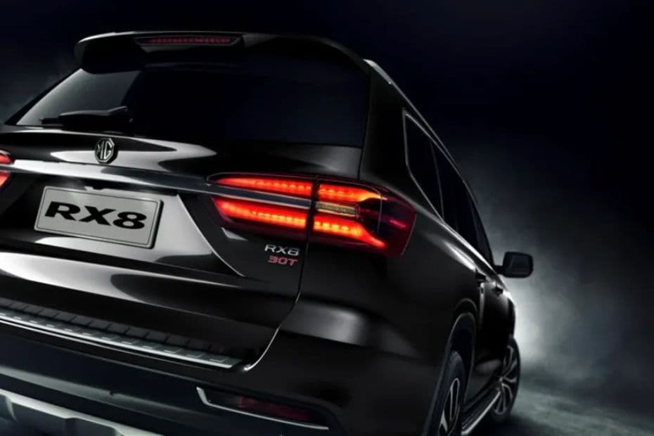 MG RX8 Rear Right Side View