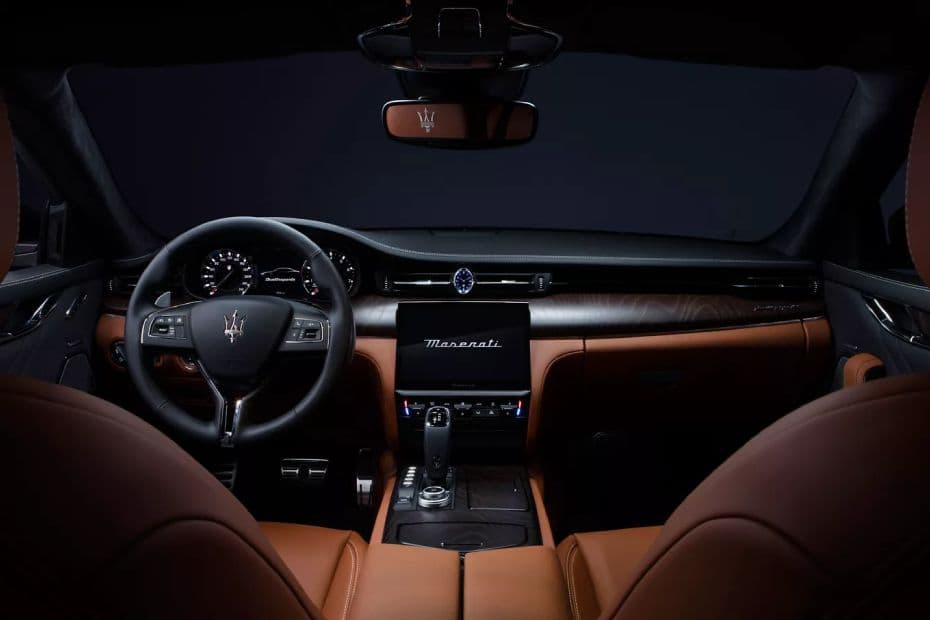 Maserati Quattroporte Dashboard