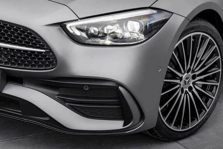 Mercedes-Benz C-Class Headlight